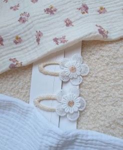 Spinka FLOWER Ecru